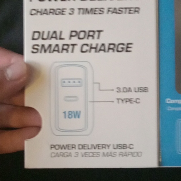 TECH361 dual-port wall charger.NWT.in sealed box!USB/Type C.BLUE smart charger. - Picture 3 of 11